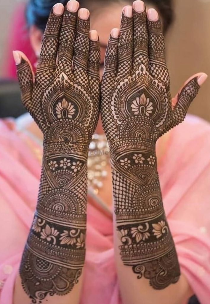 Traditional Back Hand Mehndi Design