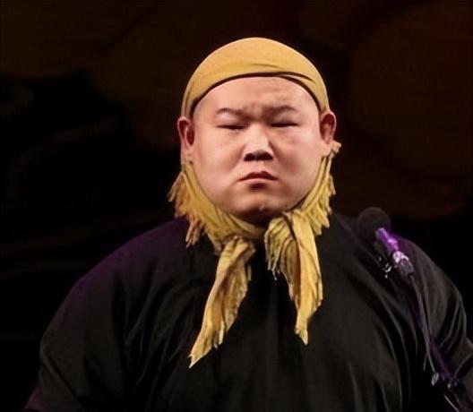 岳云鹏吃瓜爆料图片,娱乐圈幕后真相大揭秘